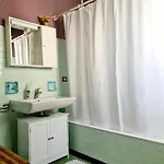 V.home 3*