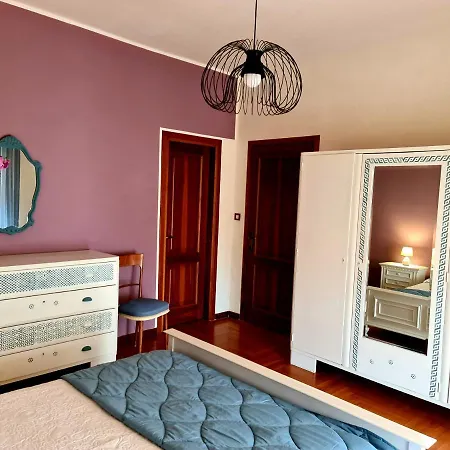 V.home